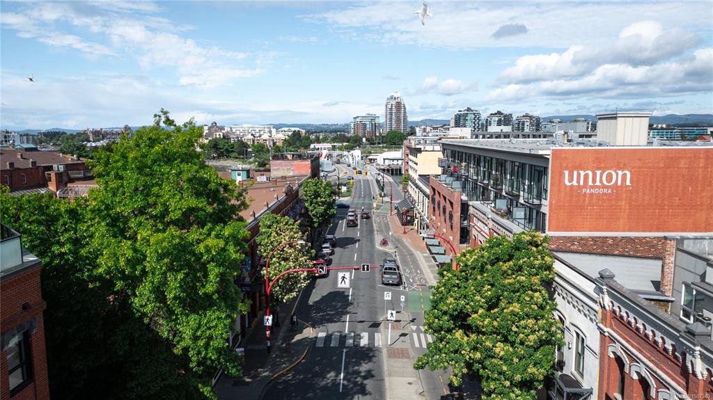 Fifth View of 517 Fisgard St, Victoria, BC, V8W 1R4