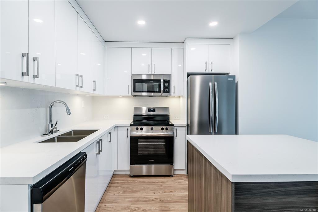 Fourth View of 6320 Sentinal Dr, Nanaimo, BC, V9V 1W4