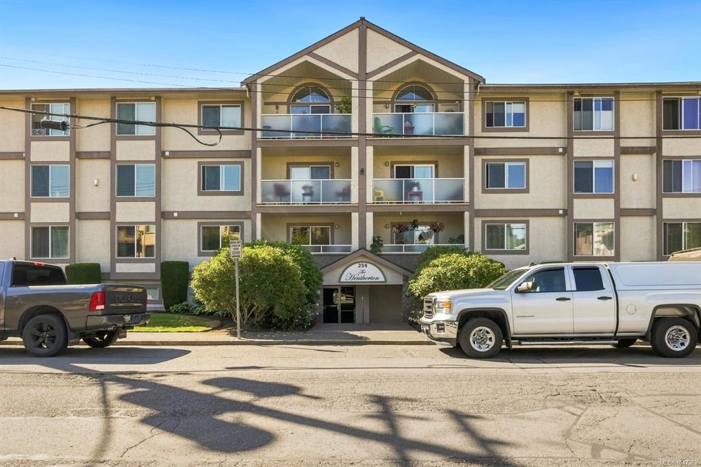 Third View of 254 First St, The Heatherton, Duncan, BC, V9L 1R2