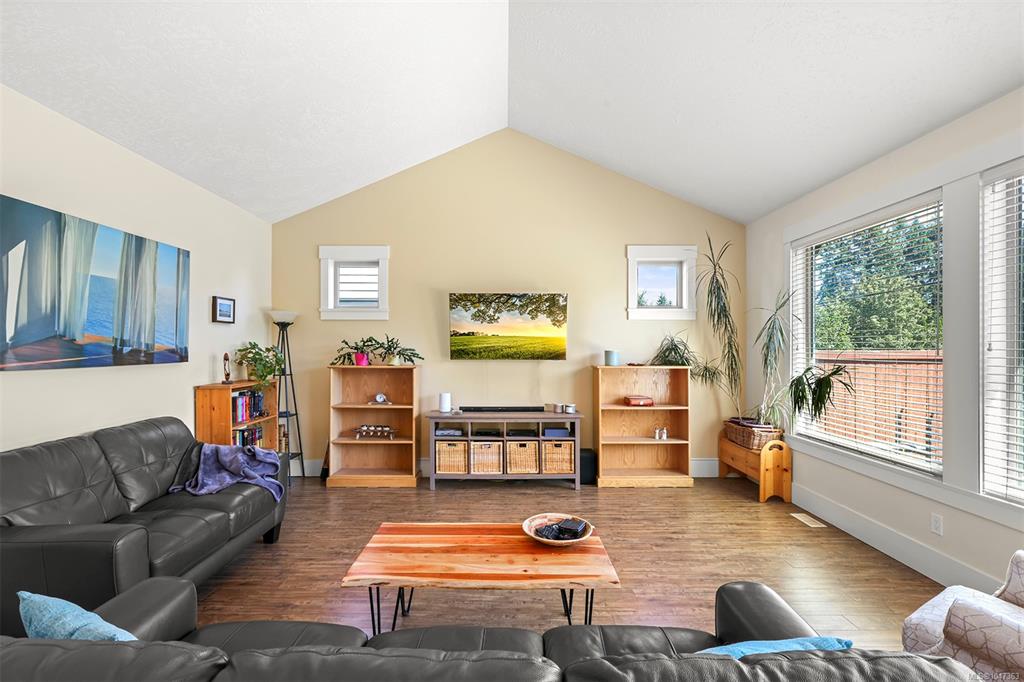 Fourth View of 2967 Cascara Cres, Courtenay, BC, V9N 4B8