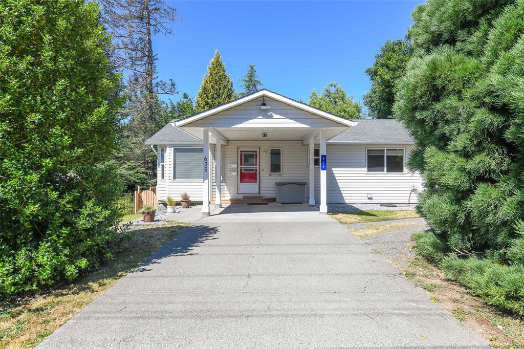 Second View of 635 Pritchard Rd, Comox, BC, V9M 3J1