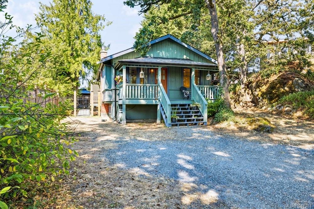 Fourth View of 4034 Zinnia Rd, Saanich, BC, V8Z 4W3