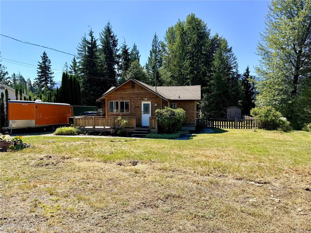 Fourth View of 4069 Nimpkish Cres, Woss, BC, V0N 3P0