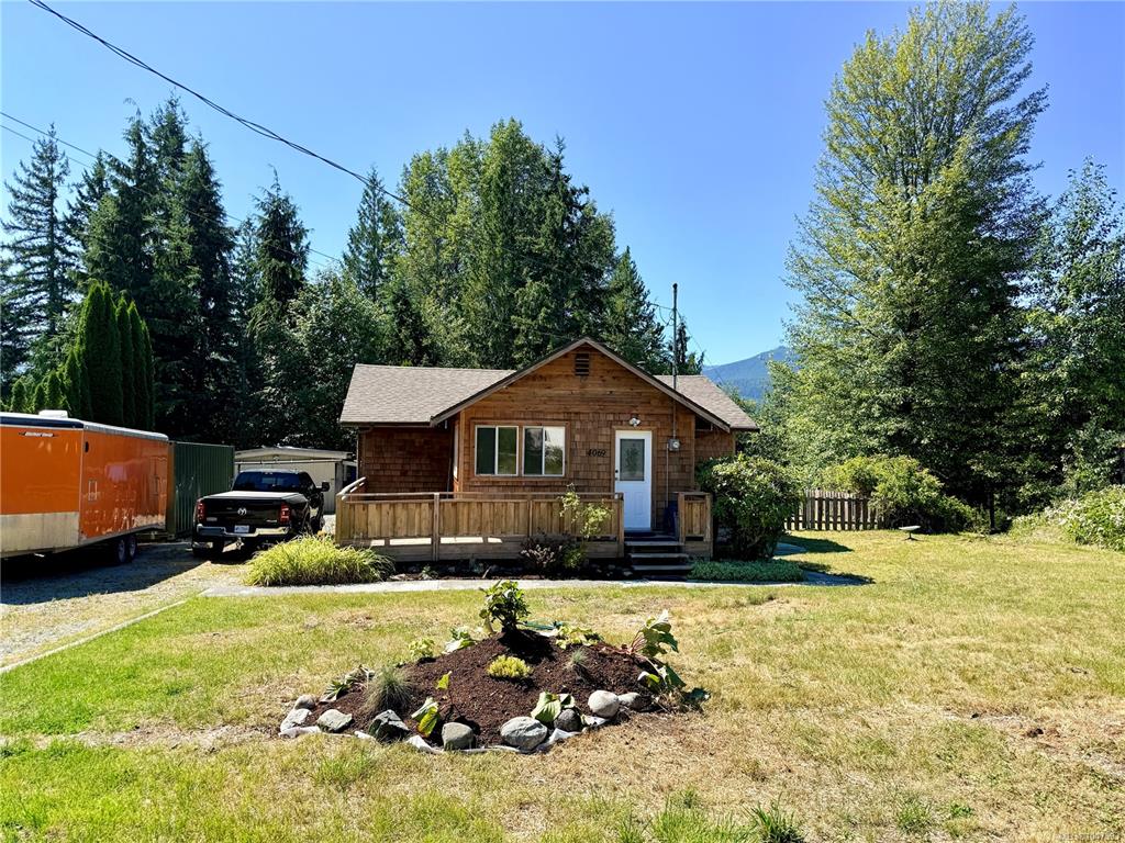 Fifth View of 4069 Nimpkish Cres, Woss, BC, V0N 3P0