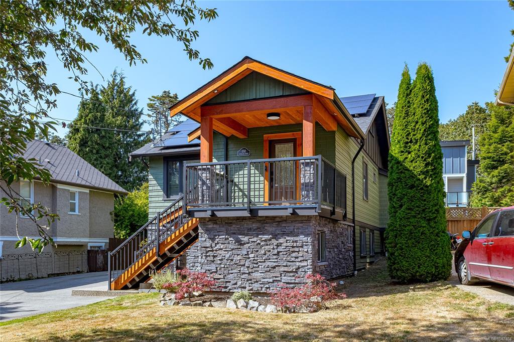 Fifth View of 1232 Effingham St, Esquimalt, BC, V9A 4Y2