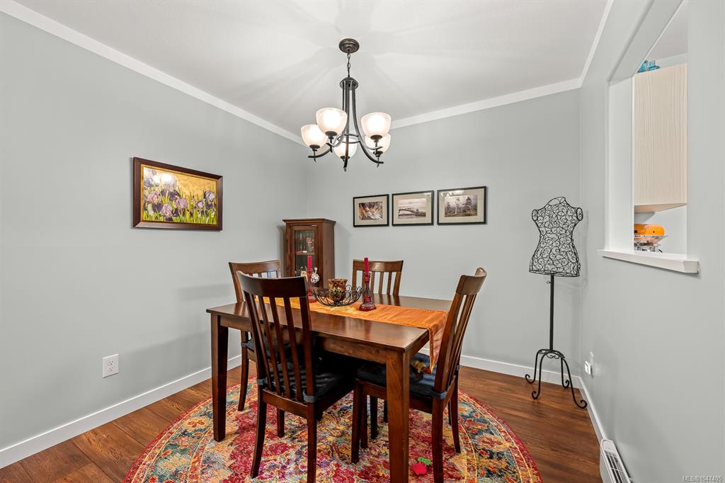 Fifth View of 130 Back Rd, Poplar Place, Courtenay, BC, V9N 8M7