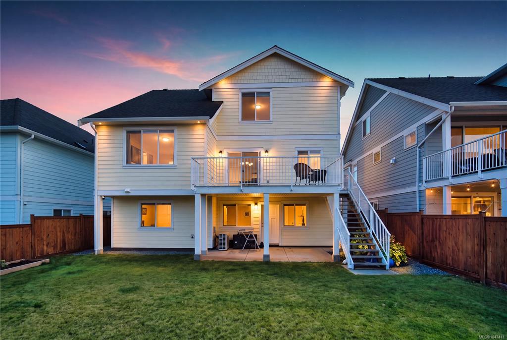 Fifth View of 2044 Mountain Vista Dr, Nanaimo, BC, V9T 0L4