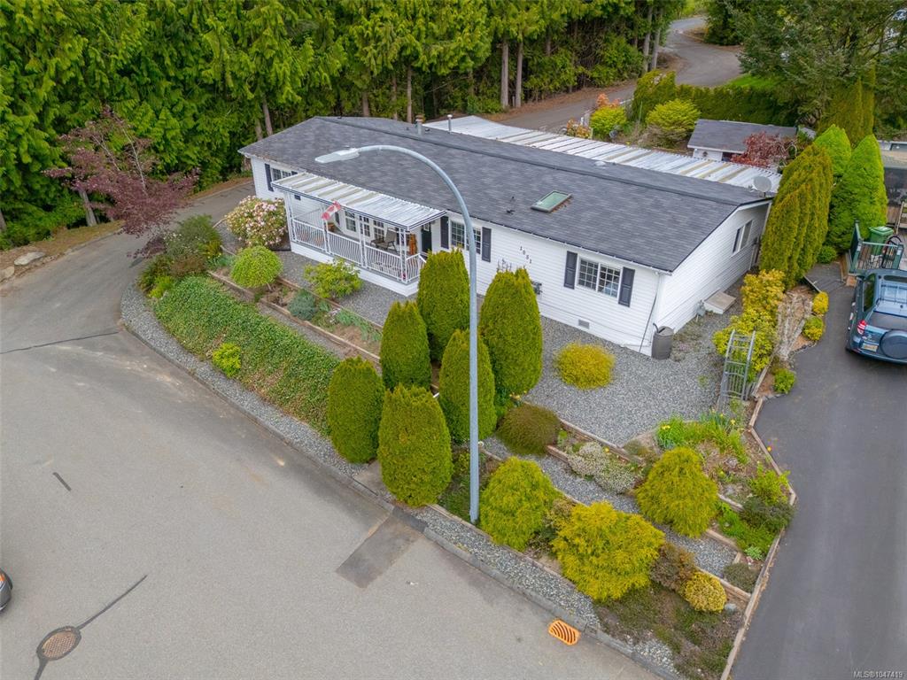 1051 Murchie Way, 1047419, BC,