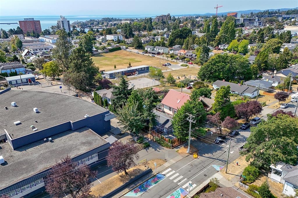 Fourth View of 540 Langford St, Victoria, BC, V9A 3C6