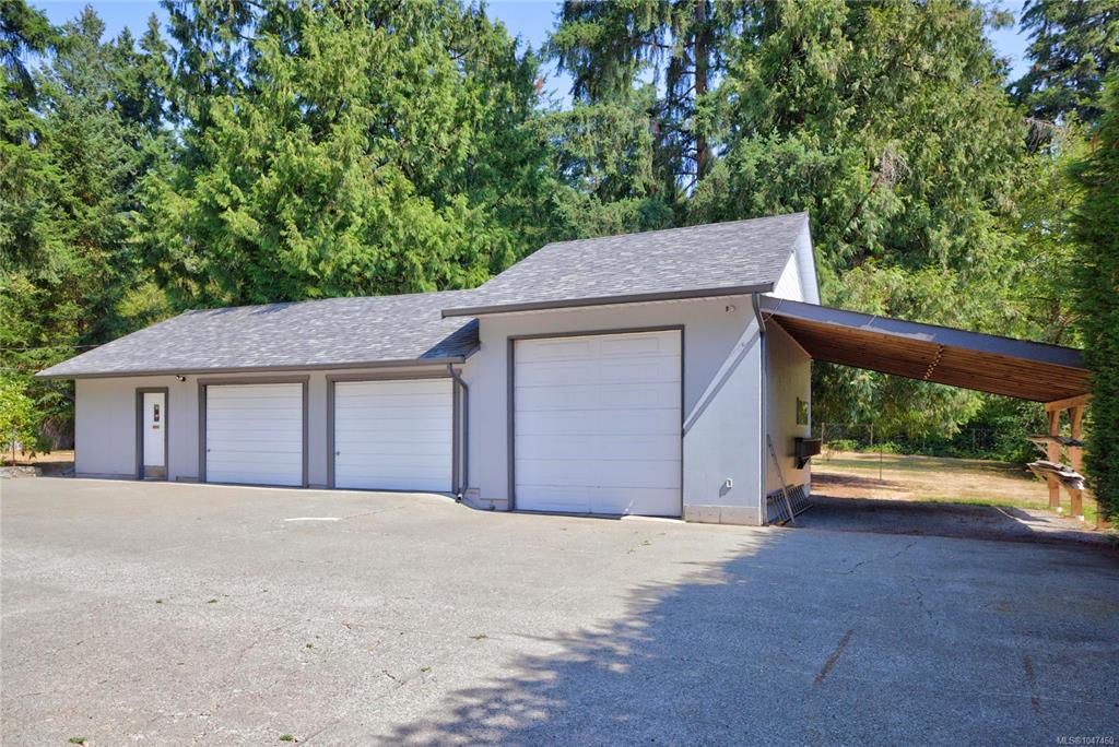 Third View of 3627 Cedardale Rd, Cobble Hill, BC, V0R 1L7
