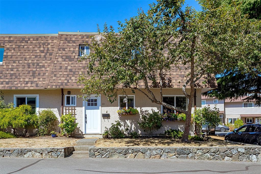 7675 East Saanich Rd, 1047462, BC,