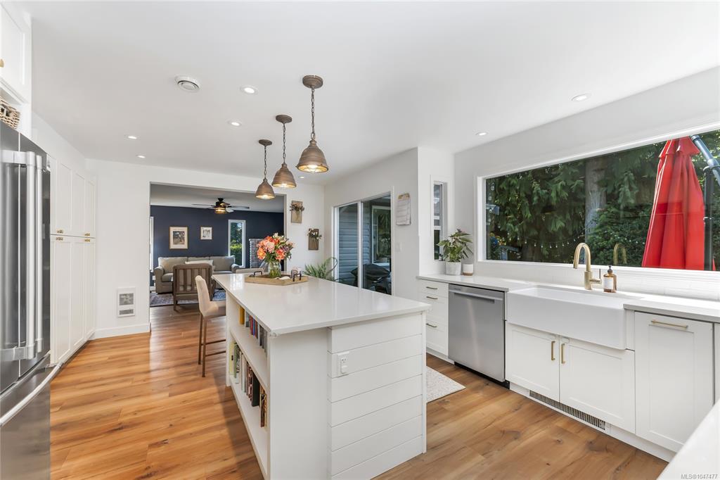Second View of 2146 Henlyn Dr, Sooke, BC, V9Z 0N5