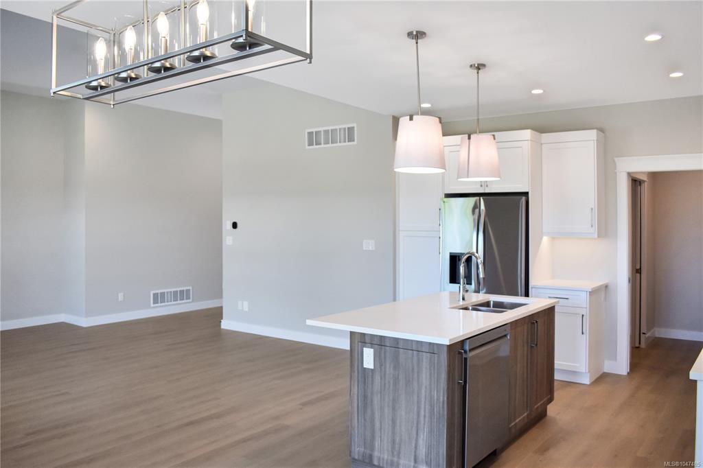 Fourth View of 229 Walworth Rd S, Campbell River, BC, V9W 0J3