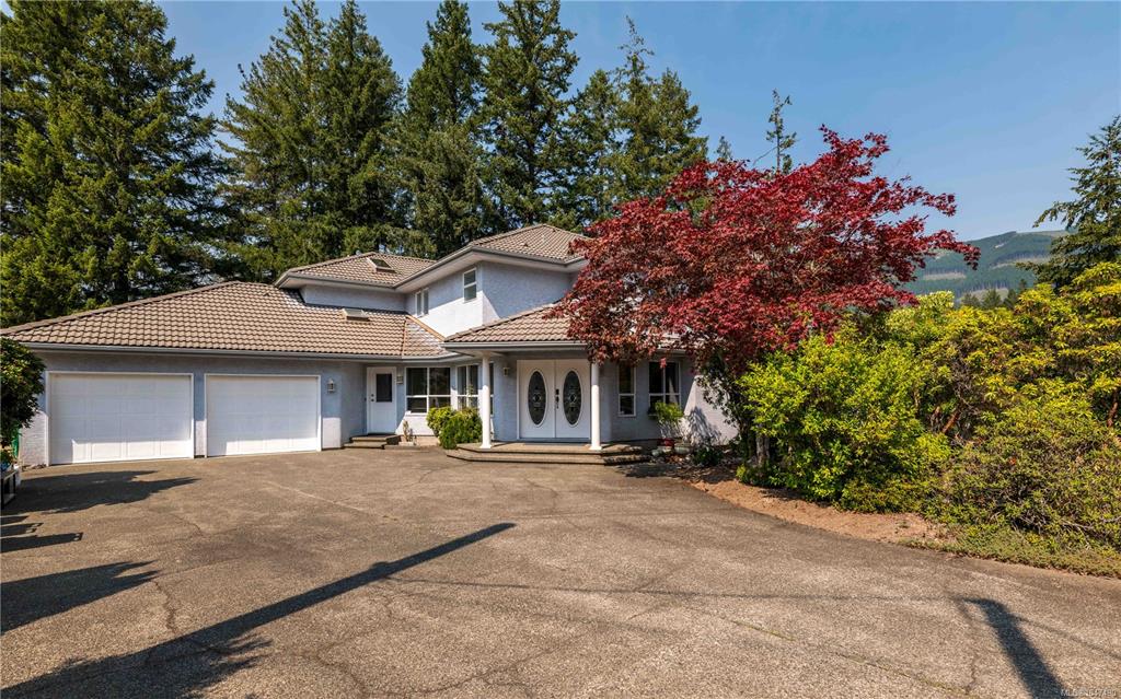 Second View of 419 Scholey Cres, Lake Cowichan, BC, V0R 2G0