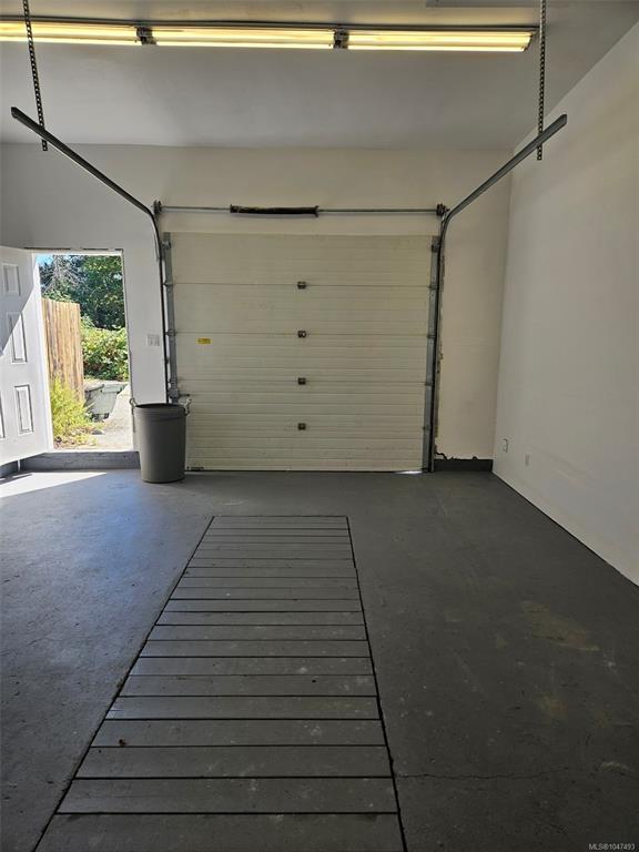 Third View of 6072 Grandview Rd, Port Alberni, BC, V9Y 8W1