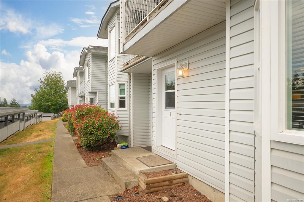 Third View of 274 Harwell Rd, Harwell Place, Nanaimo, BC, V9R 6V1