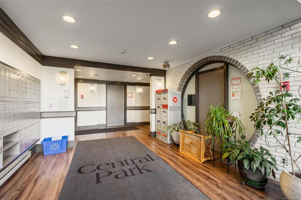 Fifth View of 909 Pembroke St, Central Park Condominiums, Victoria, BC, V8T 4Z5