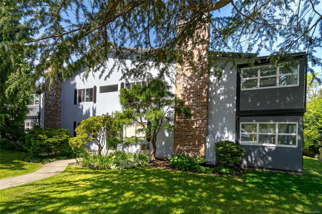 Second View of 3244 Seaton St, Saanich, BC, V8Z 3V7