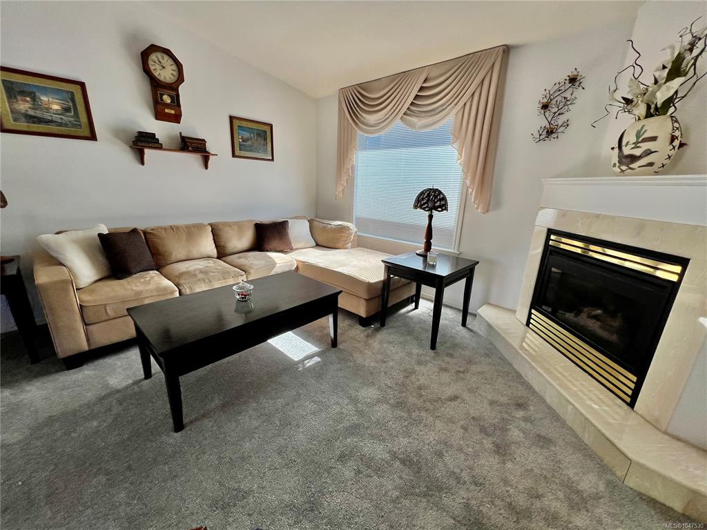 Fifth View of 82 Wolf Lane, View Royal, BC, V9A 7M2