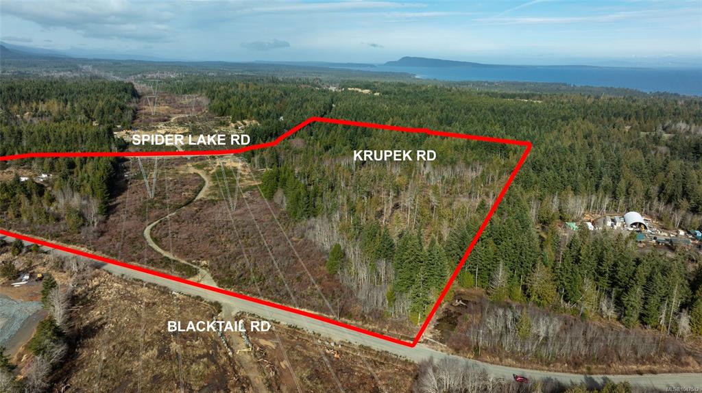 Third View of 815 Spider Lake Rd, Qualicum Beach, BC, V9K 2L7