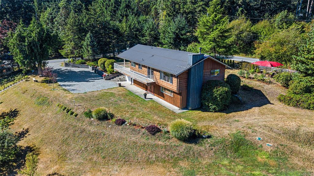 Second View of 330 Saltspring Way, Salt Spring, BC, V8K 2G7