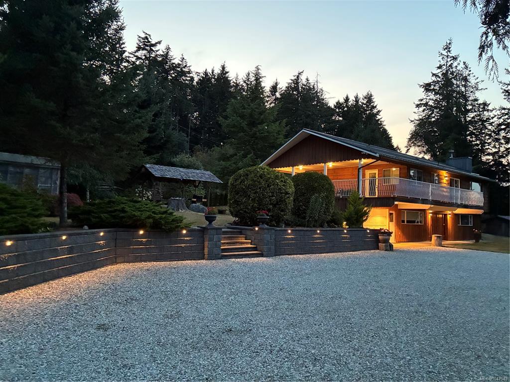 Third View of 330 Saltspring Way, Salt Spring, BC, V8K 2G7