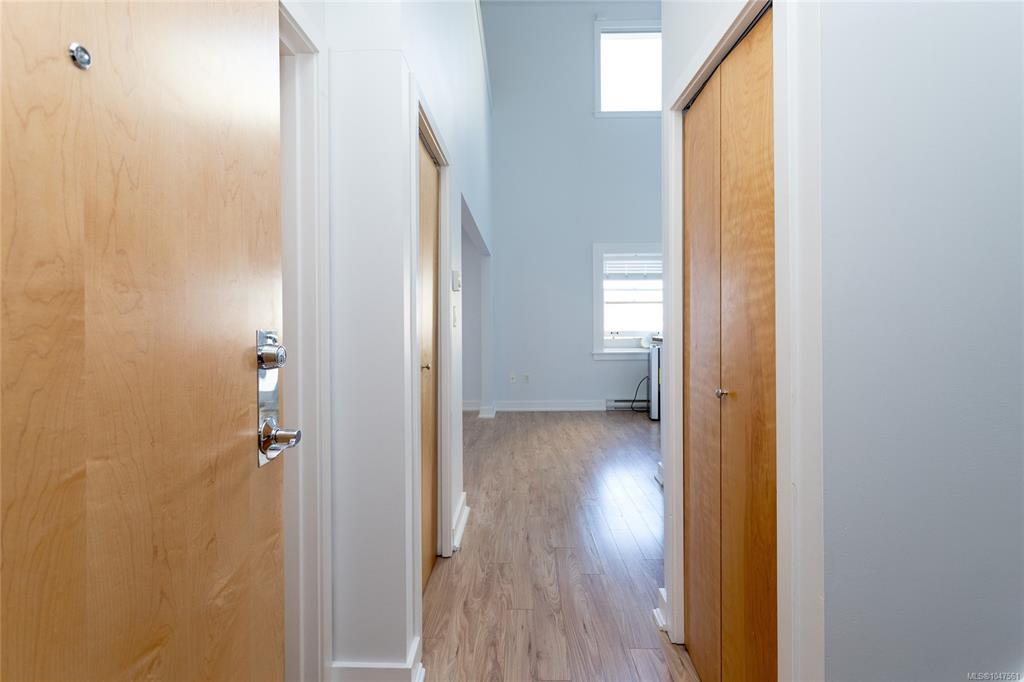 Fourth View of 599 Pandora Ave, The Vogue, Victoria, BC, V8W 1N5