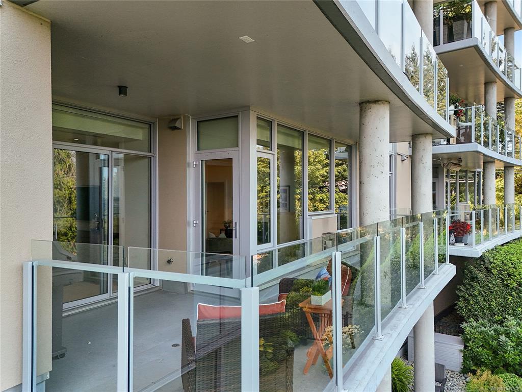 Fourth View of 5388 Hill Rise Terr, THE PINNACLE, Saanich, BC, V8Y 3K2