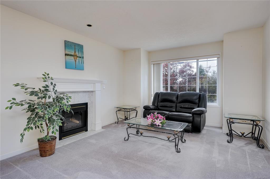 Third View of 4005 Gordon Head Rd, Saanich, BC, V8N 3X4