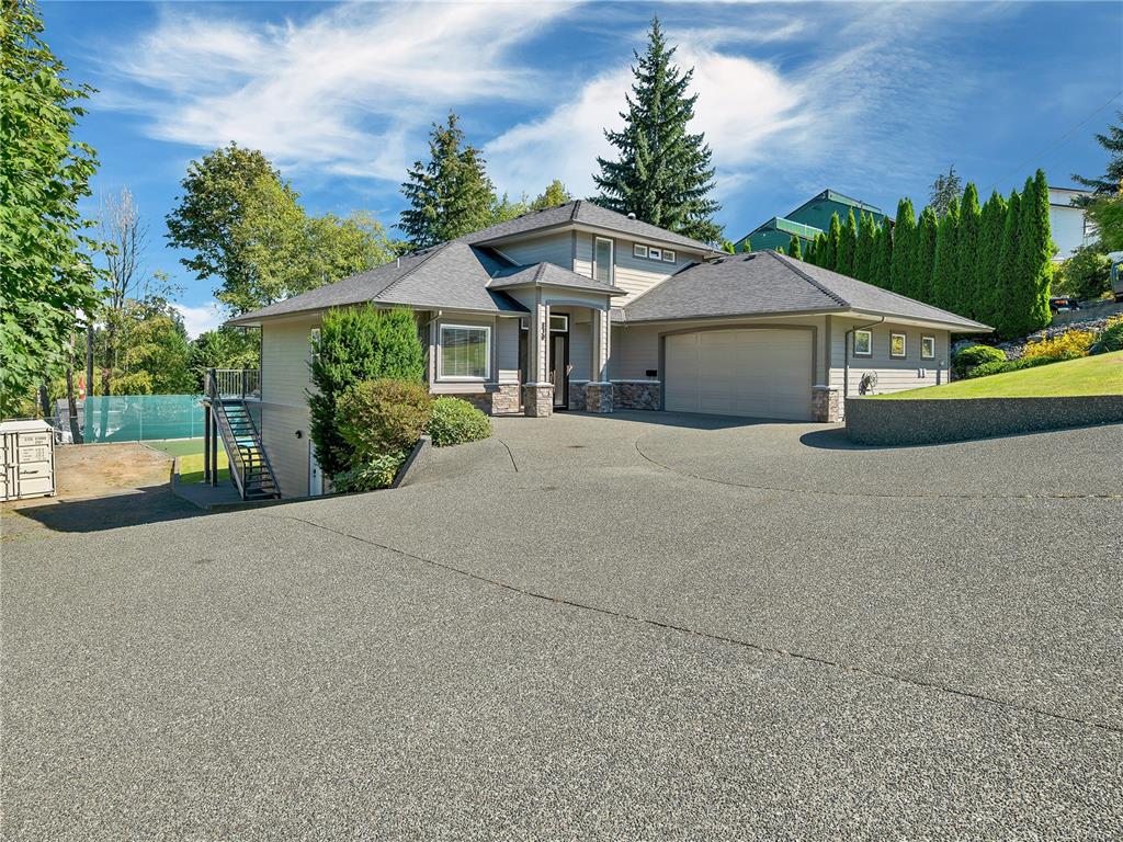 Third View of 830 Pinecrest Rd, Campbell River, BC, V9W 3P3