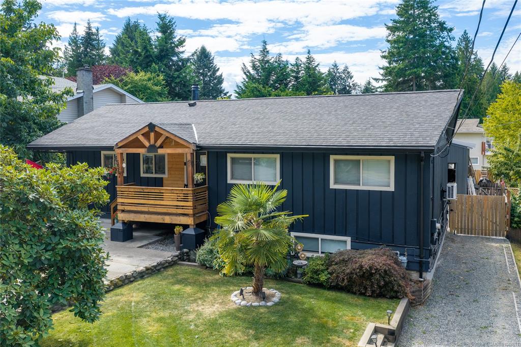 Third View of 5567 Ventura Dr, Nanaimo, BC, V9T 5M6