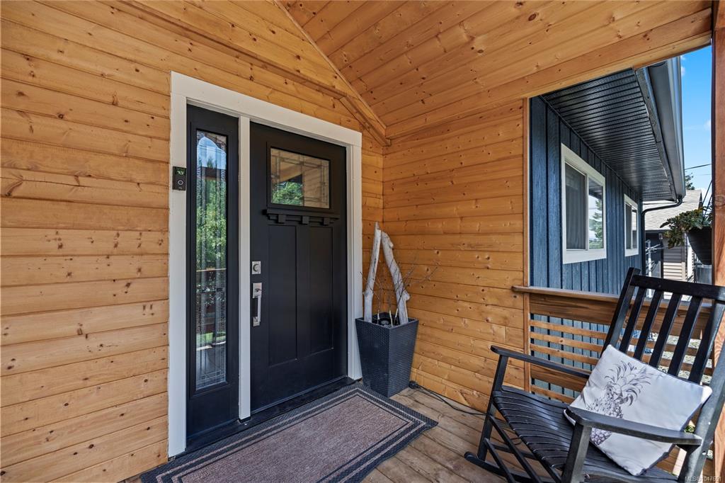 Fourth View of 5567 Ventura Dr, Nanaimo, BC, V9T 5M6