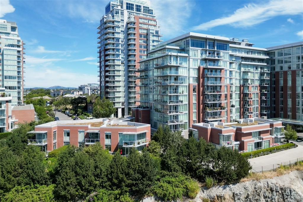 100 Saghalie Ave, 1047655, BC,