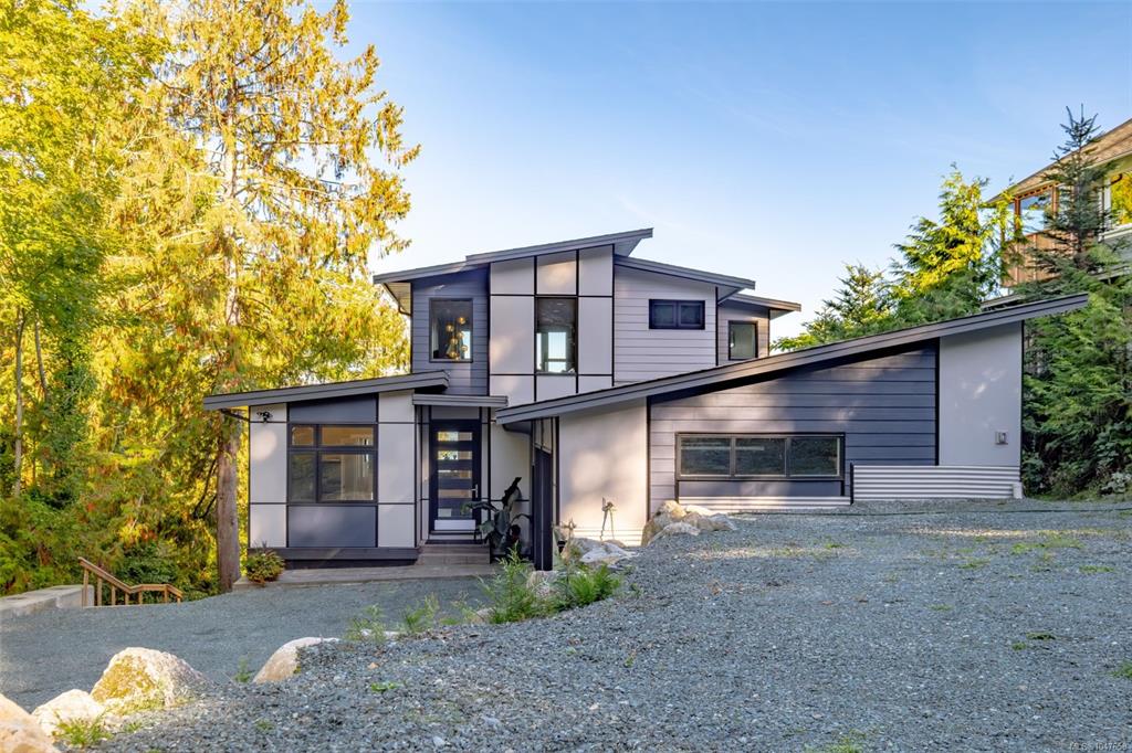 Third View of 10333 Chemainus Rd, Saltair, BC, V0R 1K2