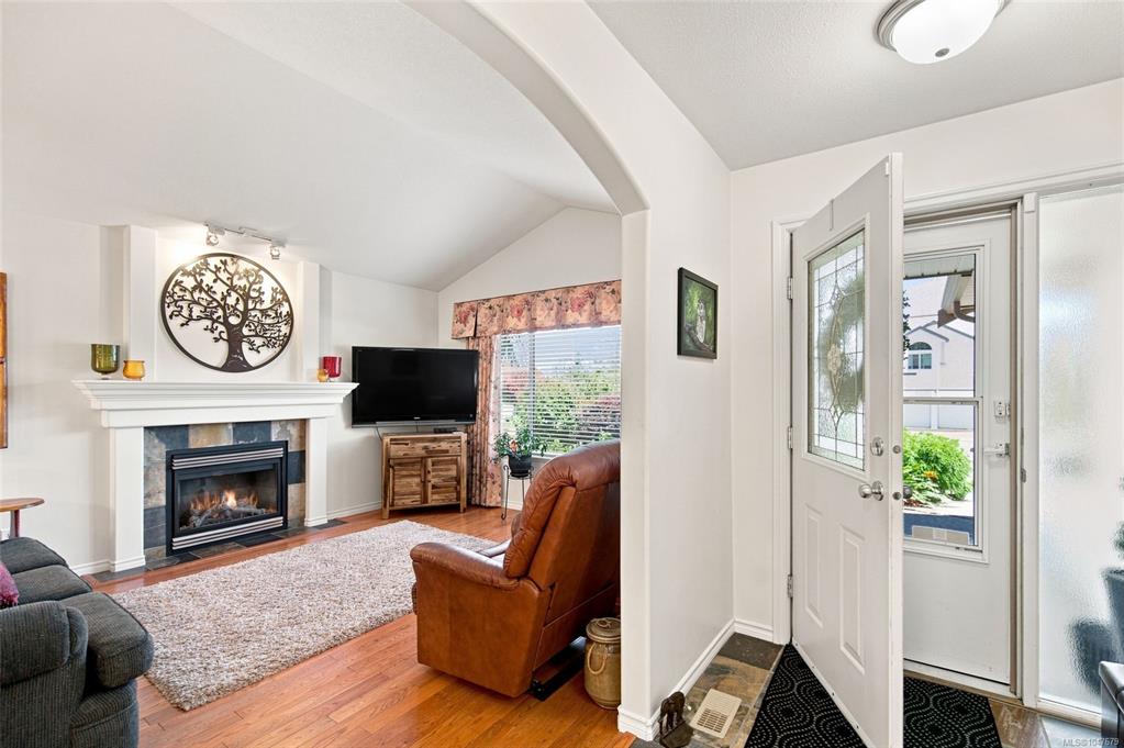 Fifth View of 6055 Brickyard Rd, DOVER BAY ESTATES, Nanaimo, BC, V9V 1K3