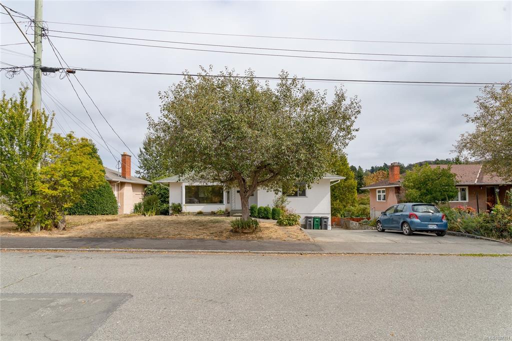 Fifth View of 4141 Hawkes Ave, Saanich, BC, V8Z 3Y9