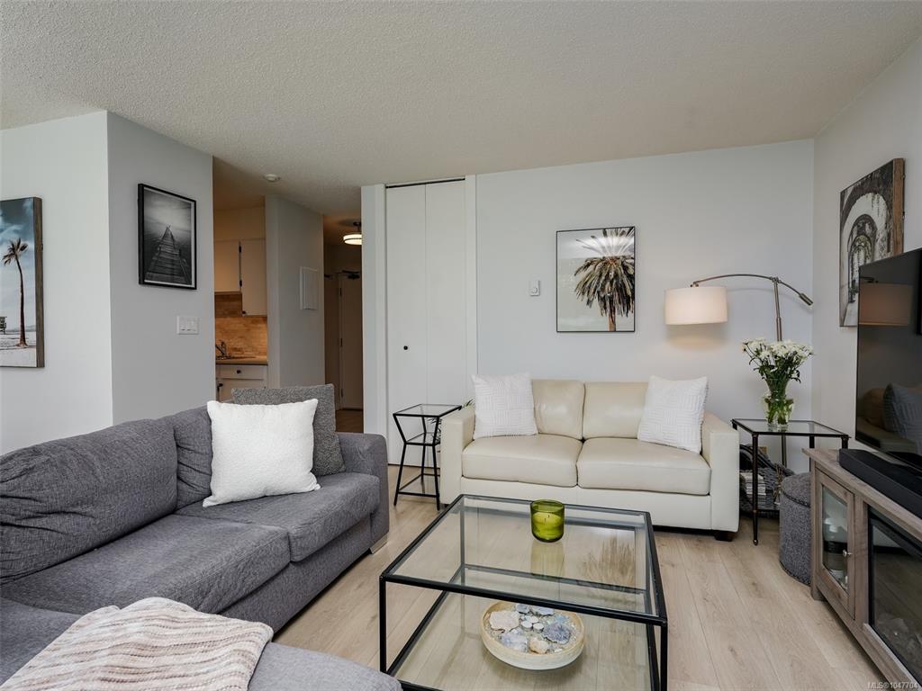 Fourth View of 327 Maitland St, Sea West Quay, Victoria, BC, V9A 7G7