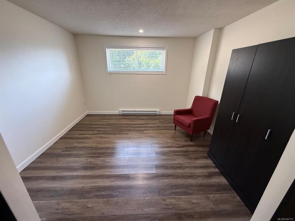 Fifth View of 5568 Norasea Rd, Nanaimo, BC, V9T 6S2