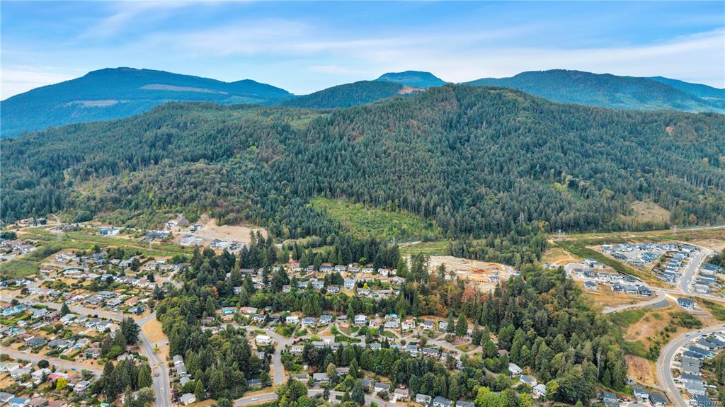 Fifth View of 3 Thetis Dr, Ladysmith, BC, V9G 0A8