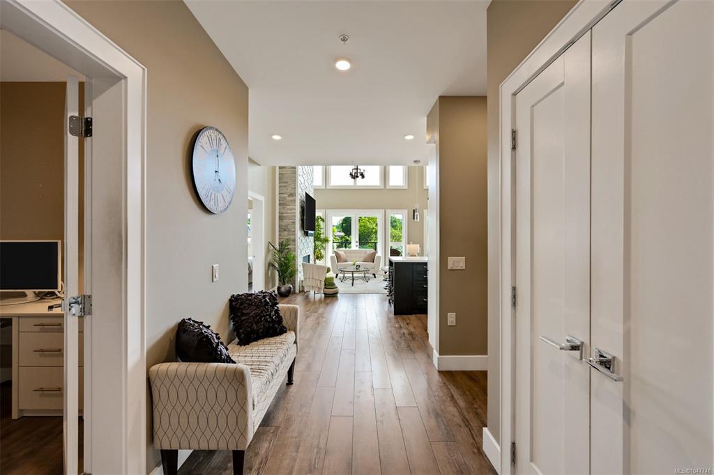 Fourth View of 747 Travino Lane, Travino, Saanich, BC, V8Z 0E4