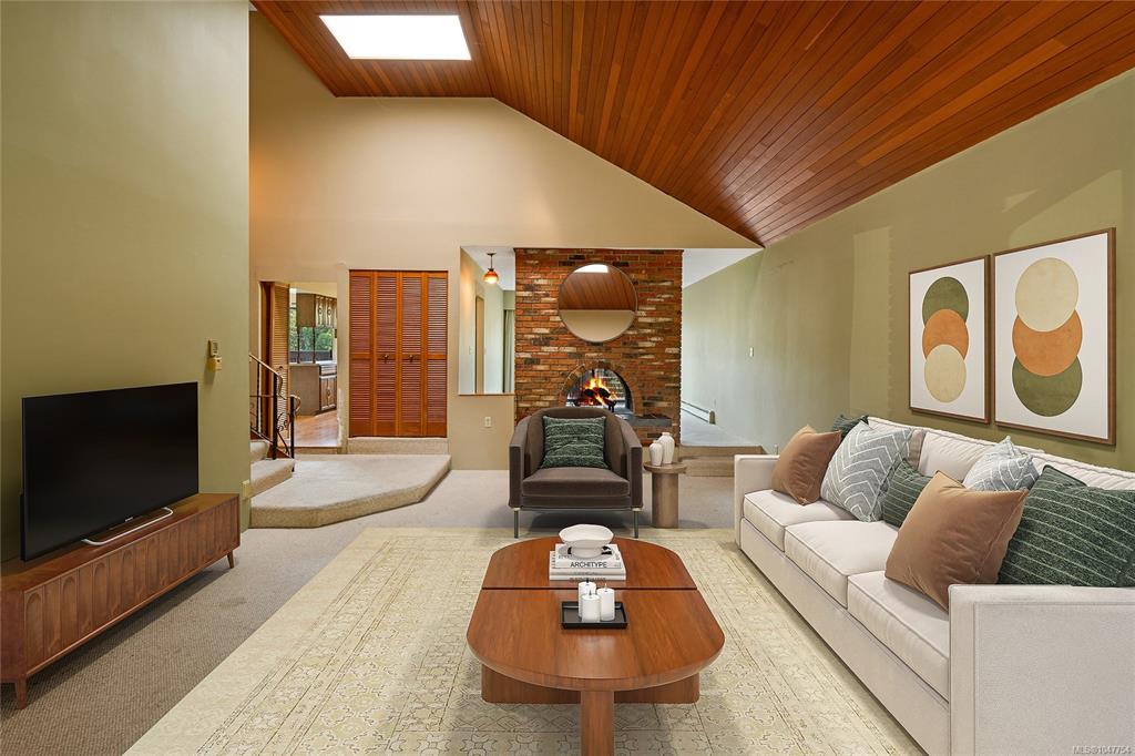 Fifth View of 1144 May St, Victoria, BC, V8V 2S5