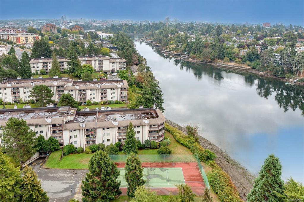 Fourth View of 73 Gorge Rd W, Cedar Shores, Saanich, BC, V9A 1L9