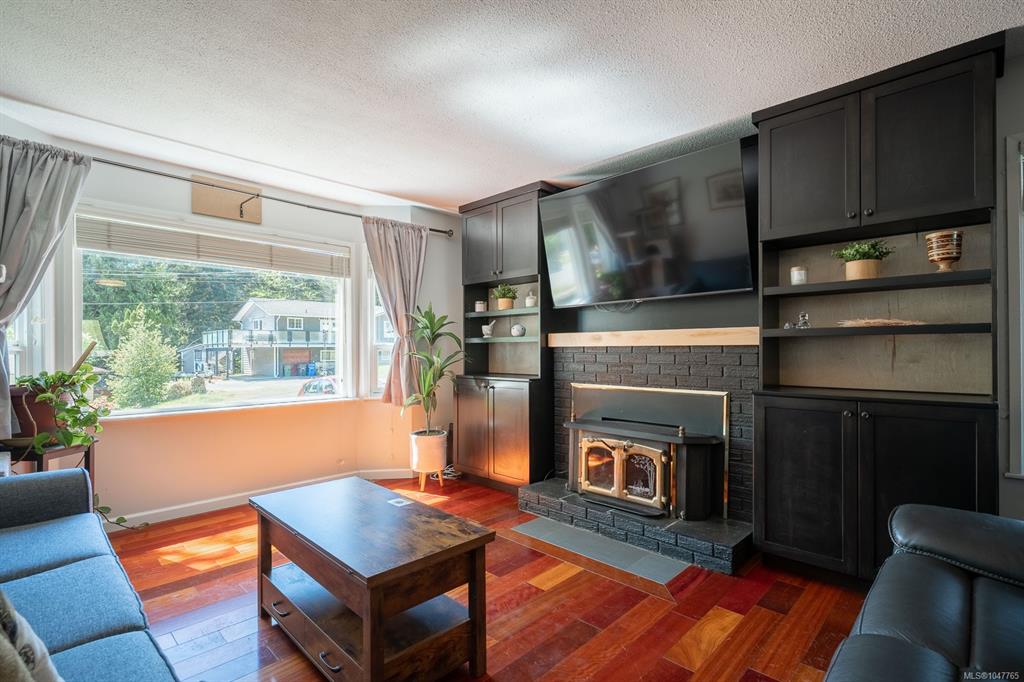 Fourth View of 3716 Howden Dr, Nanaimo, BC, V9T 3V9