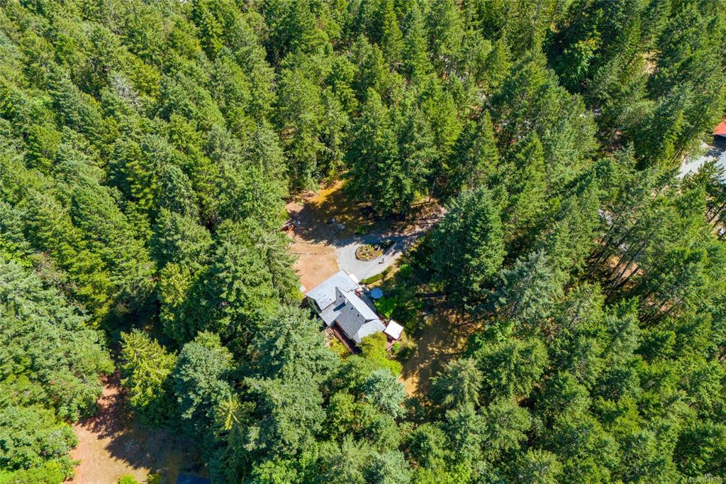 Third View of 13725 Jennifer Rd, Ladysmith, BC, V9G 1G4