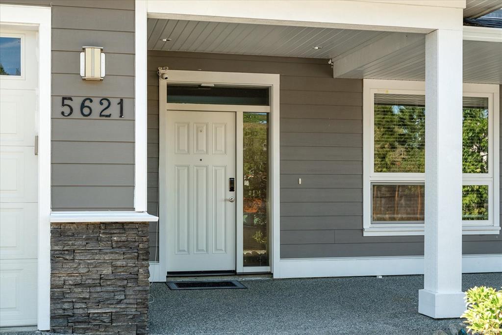 Fourth View of 5621 Linley Valley Dr, Nanaimo, BC, V9T 0K1