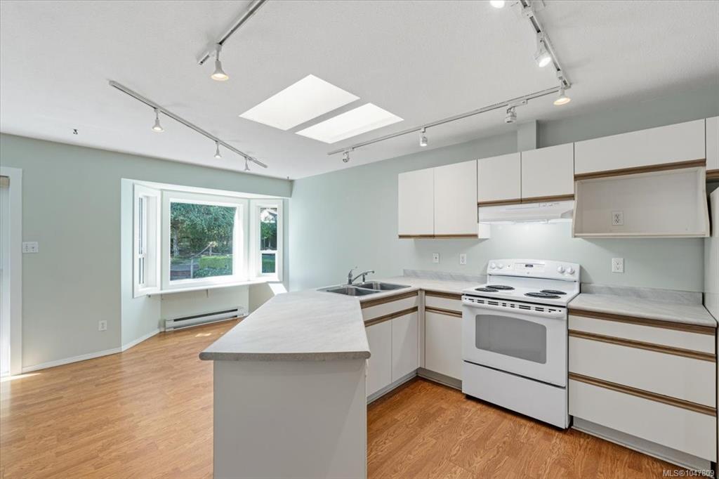 Fourth View of 3115 Rock City Rd, Nanaimo, BC, V9T 1T5
