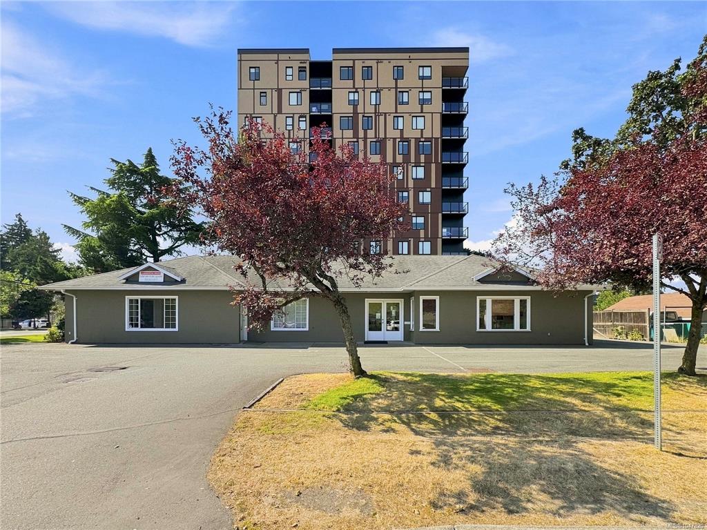 Second View of 2820 Jacklin Rd, Langford, BC, V9B 3X9