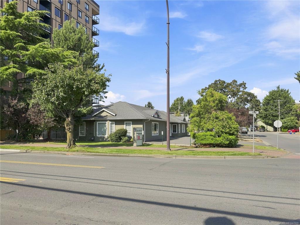 Third View of 2820 Jacklin Rd, Langford, BC, V9B 3X9