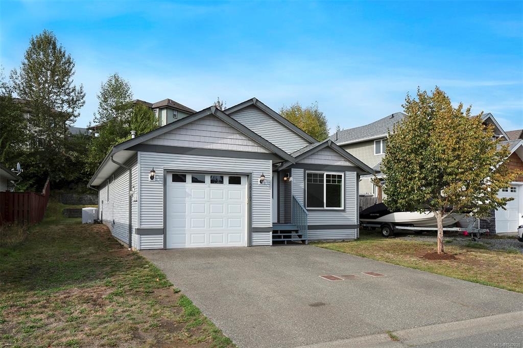 Third View of 2717 Kendal Ave, Cumberland, BC, V0R 1S0