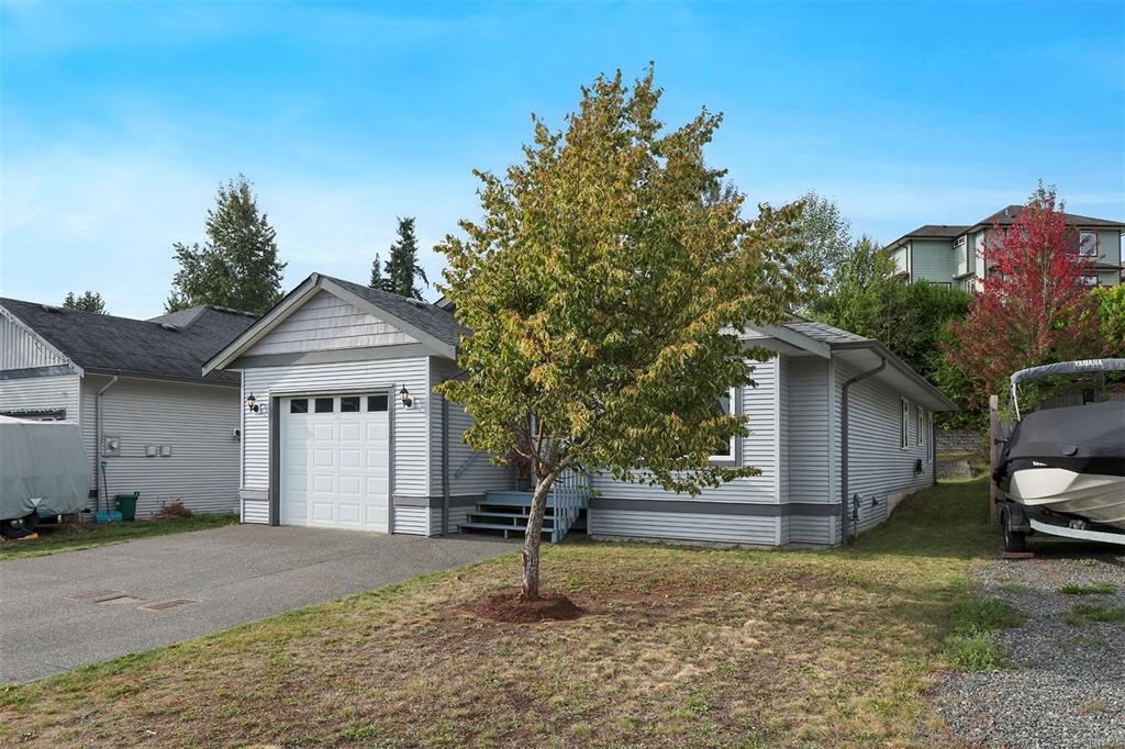 Fifth View of 2717 Kendal Ave, Cumberland, BC, V0R 1S0